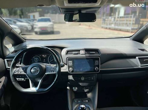 Nissan Leaf 2021 - фото 20