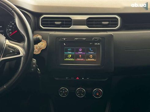 Renault Duster 2020 - фото 14