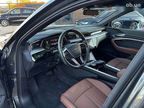 Audi E-Tron 2021 - фото 24