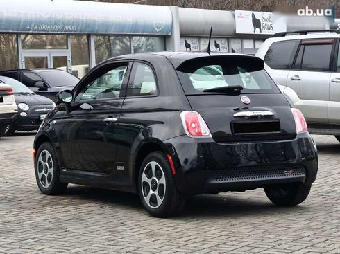 Fiat 500E 2016 - фото 6
