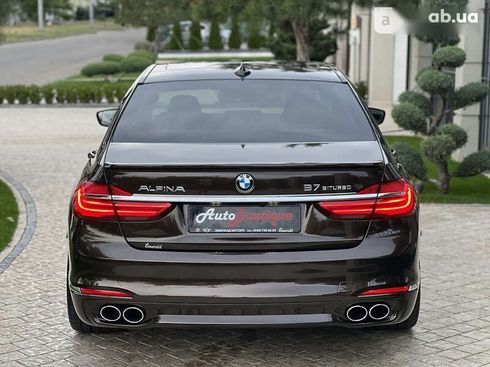 BMW Alpina B7 2017 - фото 17