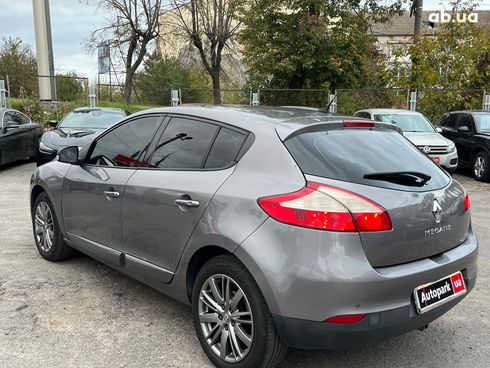 Renault Megane 2012 серый - фото 10