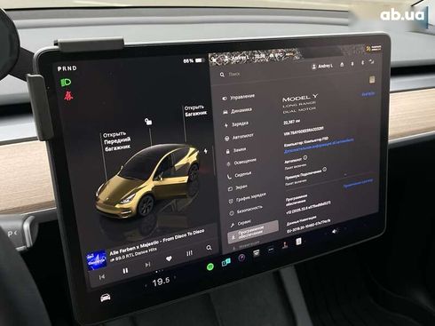 Tesla Model Y 2024 - фото 27