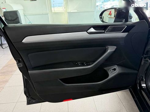 Volkswagen Passat 2019 - фото 18