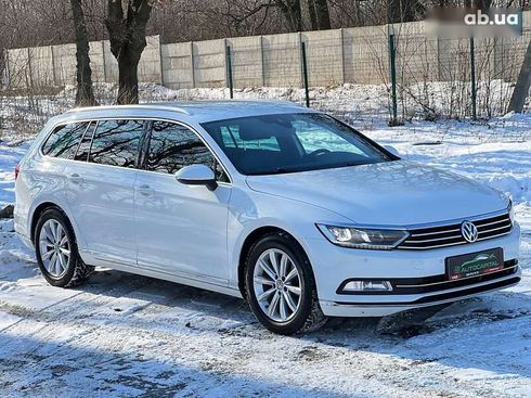 Volkswagen Passat 2018 - фото 8