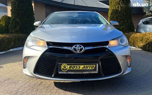 Toyota Camry 2016 - фото 2