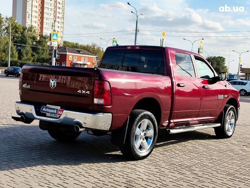 Dodge Ram 2017 красный - фото 10