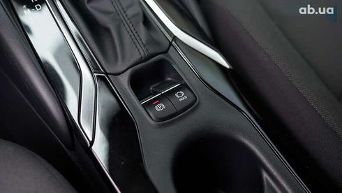 Toyota Corolla 2022 - фото 26