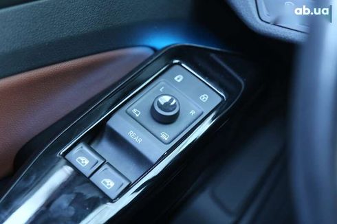 Volkswagen ID.4 2021 - фото 29