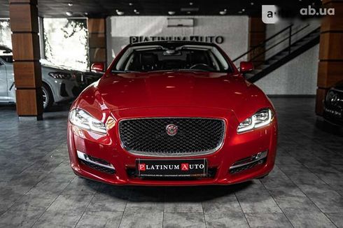 Jaguar XJ 2016 - фото 30