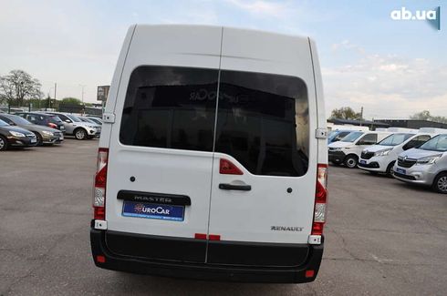 Renault Master 2017 - фото 23
