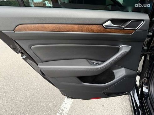 Volkswagen Passat 2018 - фото 22