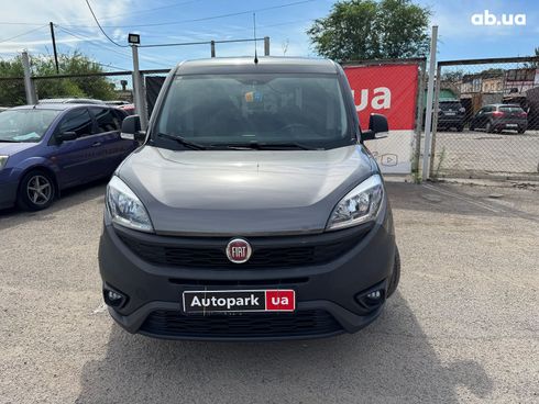 Fiat Doblo 2017 серый - фото 7