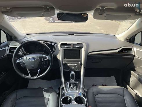 Ford Fusion 2013 - фото 17