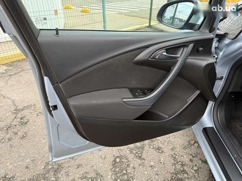 Opel Astra 2017 - фото 11