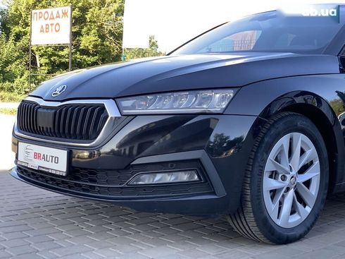 Skoda Octavia 2020 - фото 12