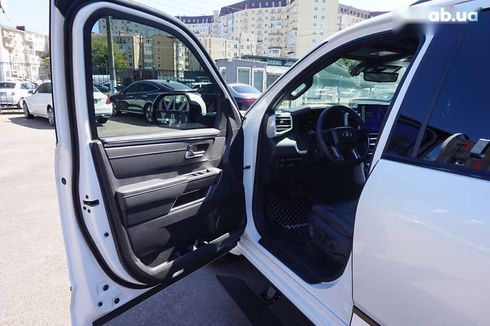 Toyota Sequoia 2023 - фото 19