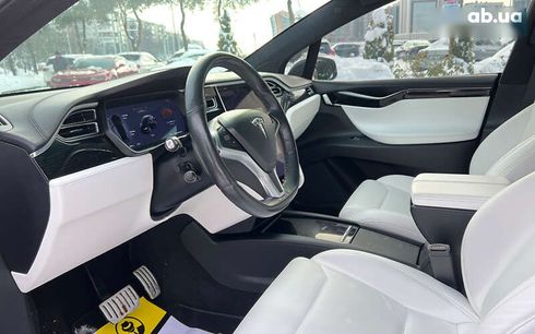 Tesla Model X 2018 - фото 10
