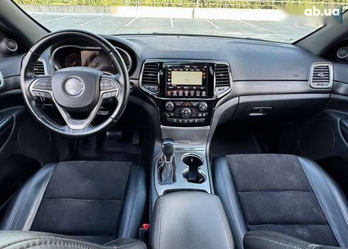 Jeep Grand Cherokee 2019 - фото 30