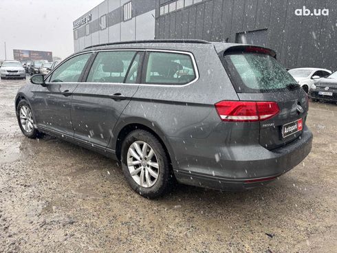 Volkswagen Passat 2015 серый - фото 9