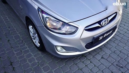Hyundai Accent 2011 - фото 4
