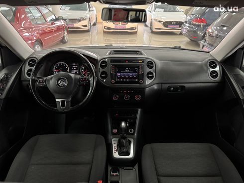 Volkswagen Tiguan 2017 белый - фото 10