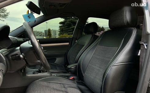 Audi A4 2000 - фото 13