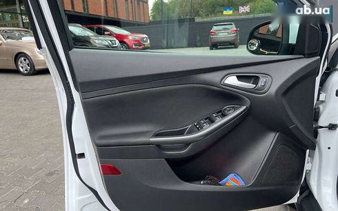 Ford Focus 2017 - фото 7
