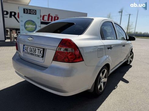 Chevrolet Aveo 2006 - фото 3