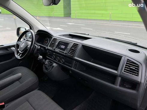 Volkswagen Caravelle 2016 - фото 30