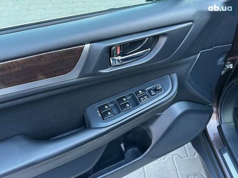 Subaru Outback 2018 - фото 11