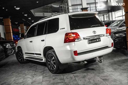 Toyota Land Cruiser 2014 - фото 12