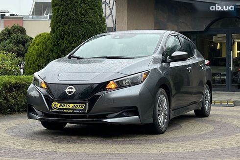 Nissan Leaf 2023 - фото 3
