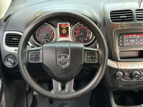 Dodge Journey 2014 красный - фото 18