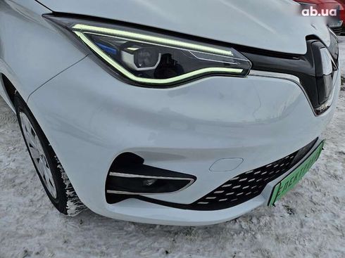 Renault Zoe 2021 - фото 10