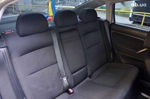 Volkswagen Passat 2003 - фото 24