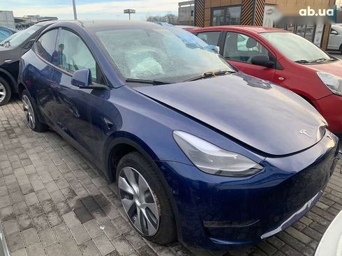 Tesla Model Y 2023 - фото 10