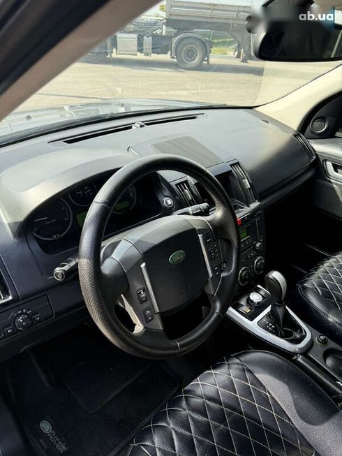 Land Rover Freelander 2010 - фото 18