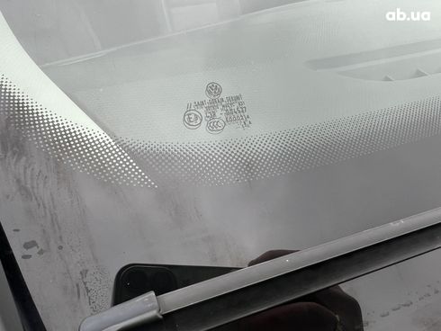 Volkswagen Tiguan 2018 белый - фото 16