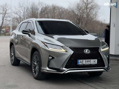 Lexus RX 2017 - фото 19