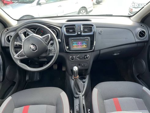 Renault Sandero 2019 бежевый - фото 5