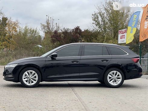 Skoda Octavia 2021 - фото 12