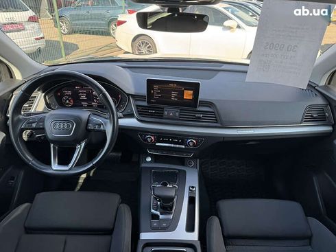Audi Q5 2018 - фото 30