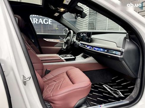 BMW 7 серия 2023 - фото 29