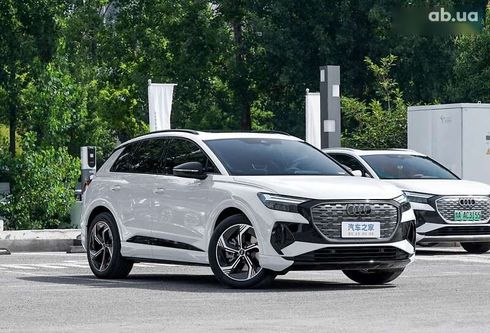 Audi Q4 e-tron 2024 - фото 3