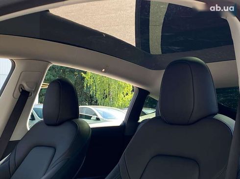 Tesla Model Y 2024 - фото 14