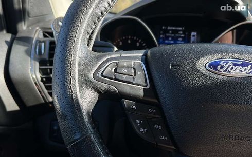 Ford Escape 2017 - фото 12