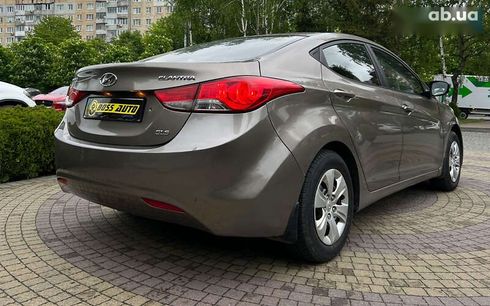 Hyundai Elantra 2013 - фото 7