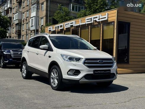 Ford Kuga 2019 - фото 2