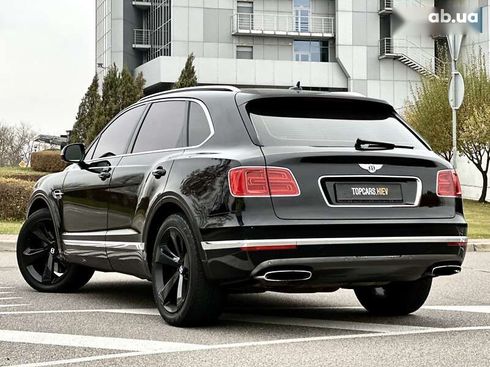 Bentley Bentayga 2018 - фото 11